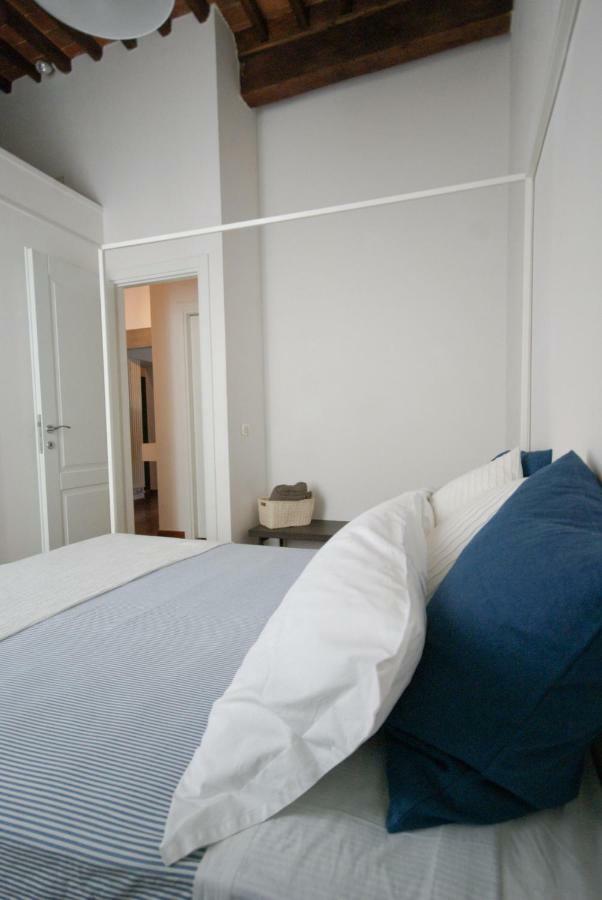 Tabacchi Luxury Apartment In Lucca Historical Center Near Toll Parking ภายนอก รูปภาพ